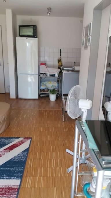 1 With 2rooms In Appartamento *